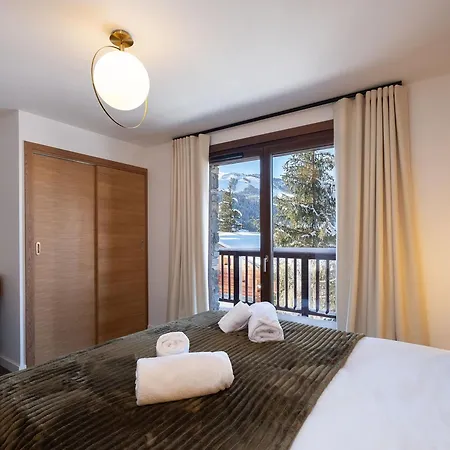 Apartment Raffine A Moriond Pour 8 Personnes, Proche Pistes Et Commerces - Fr-1-563-148 Courchevel